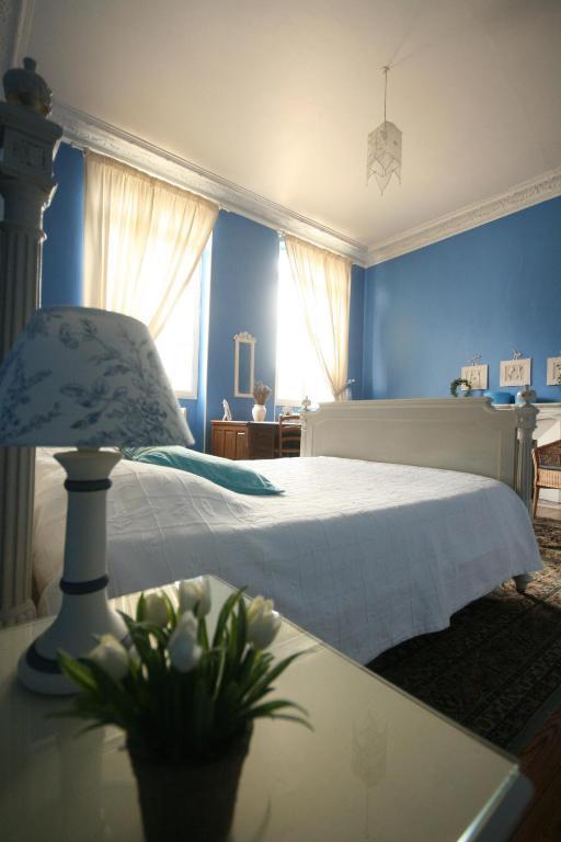 Grand gîte Carrière l'Evêque 9 chambres 15 personnes Septmonts Quarto foto