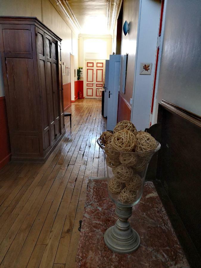Grand gîte Carrière l'Evêque 9 chambres 15 personnes Septmonts Exterior foto